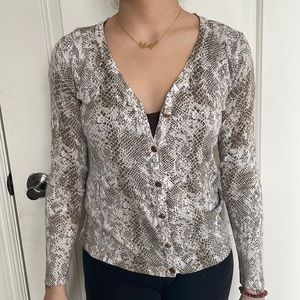 Snakeskin Cream Botton-Up Top